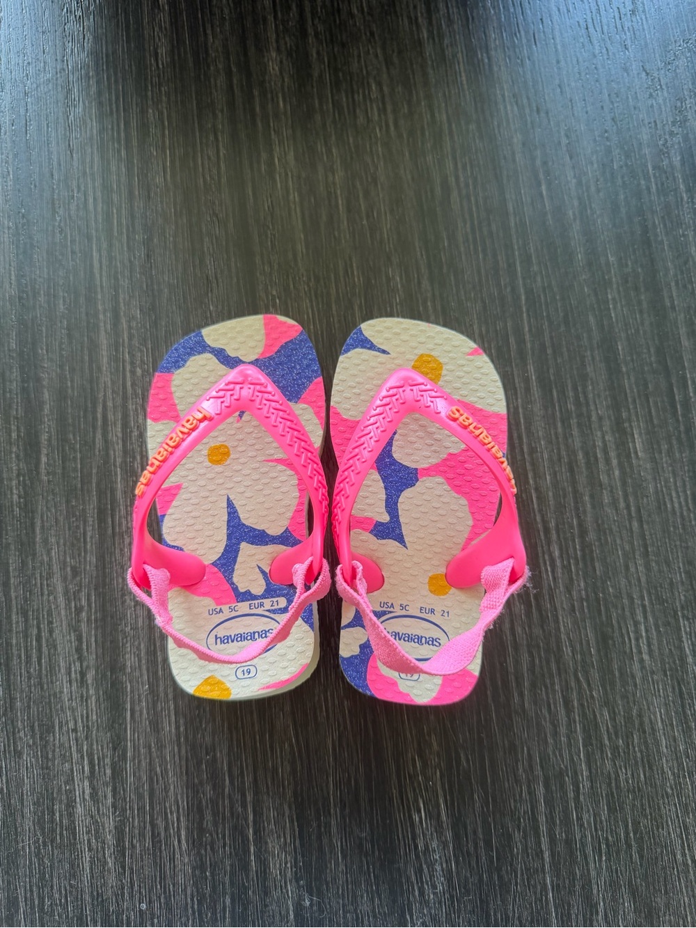 Havaianas pink flip flop baby/toddler